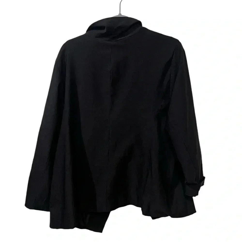 Torrid Black Crepe Cuffed Blazer Single Button Suit Jacket Career size 4 goth - Picture 5 of 5